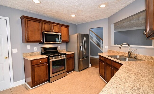 Building Photo - 273 Carrington Way
