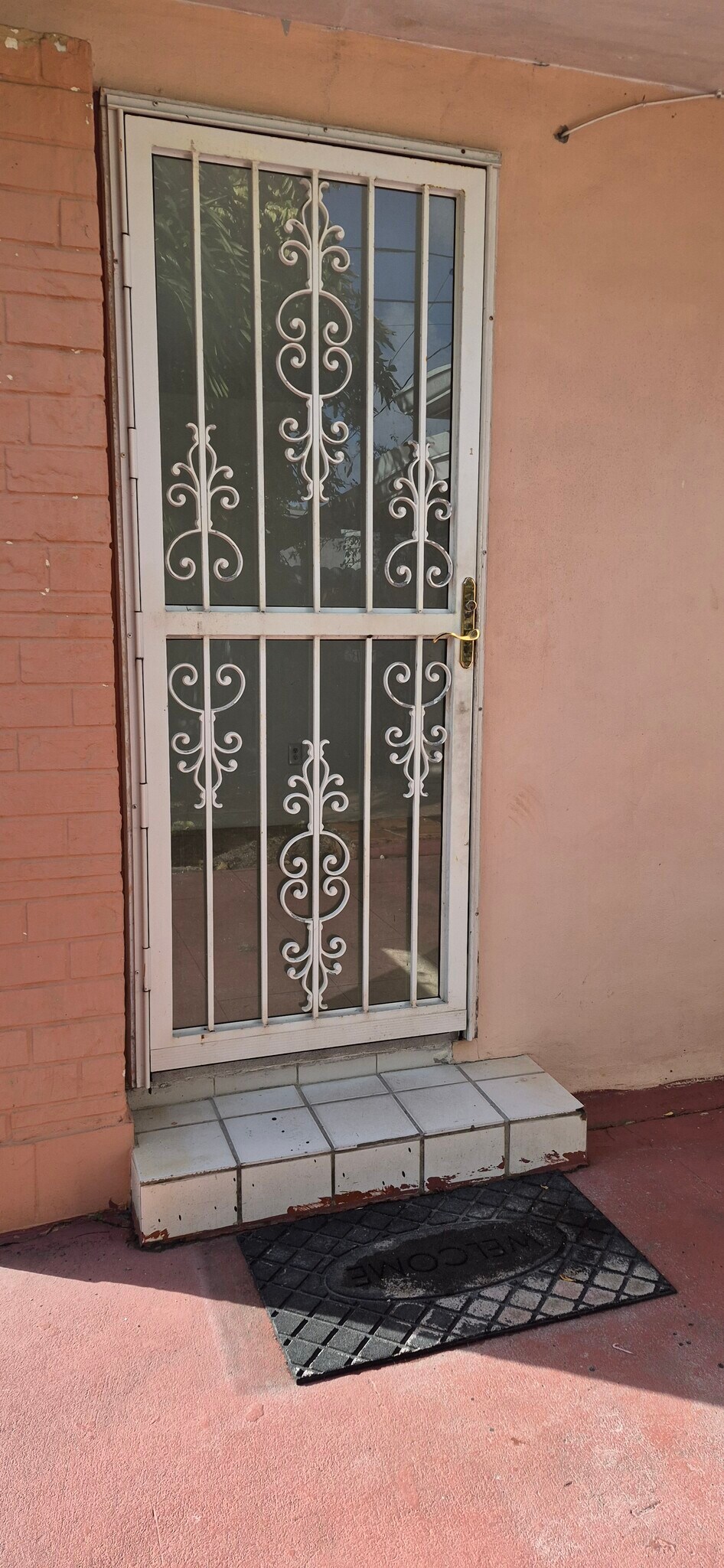 Building Photo - 17152 NE 3rd Ct