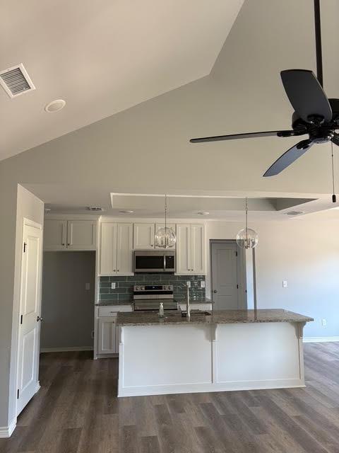 Building Photo - 148 Brenlind Ln