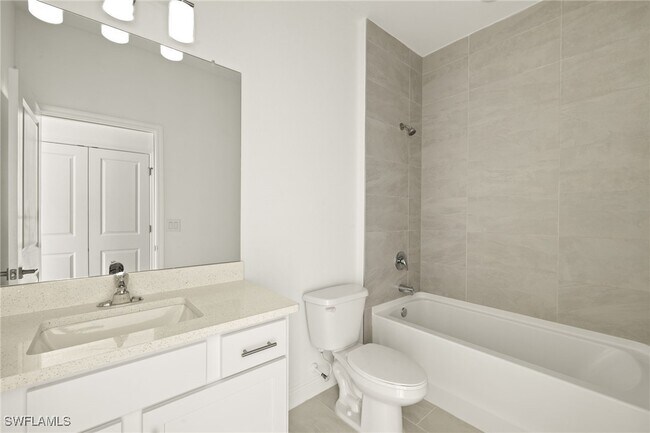 Building Photo - 16849 Castoro Dr