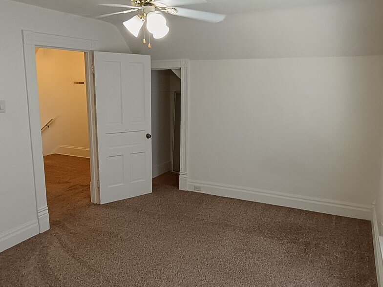 Bedroom 2 - 107 N Park Ave
