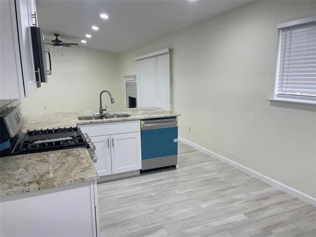 Building Photo - 119 Mariana Dr
