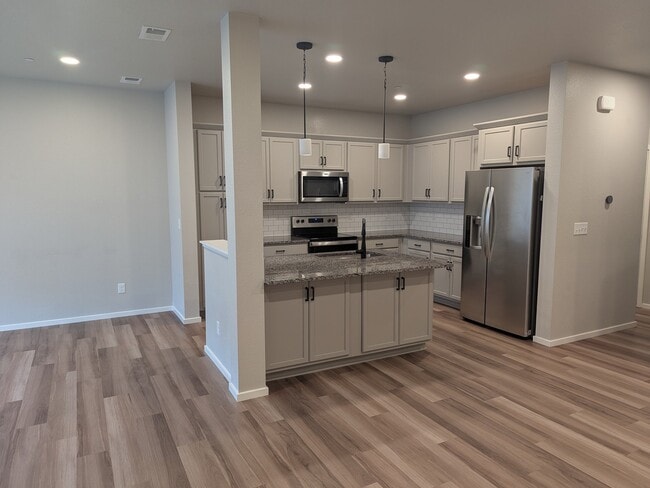 Building Photo - 402 Skyraider Way