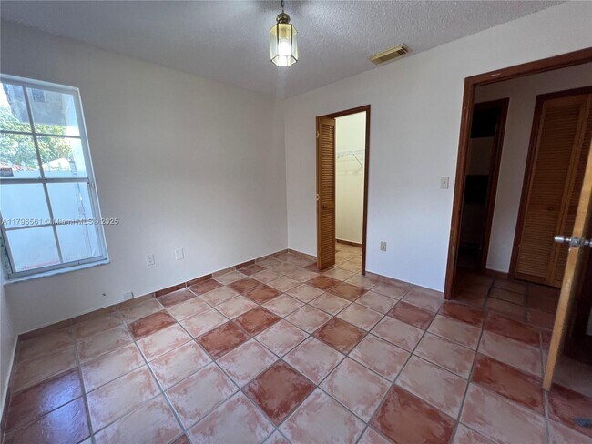 Building Photo - 14340 SW 102nd St