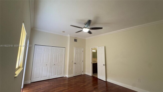 Building Photo - 5125 SW 102nd Ave