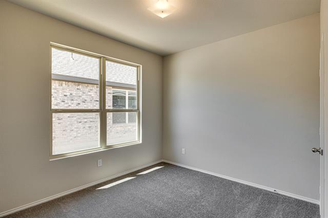 Building Photo - 2028 Gill Star Dr