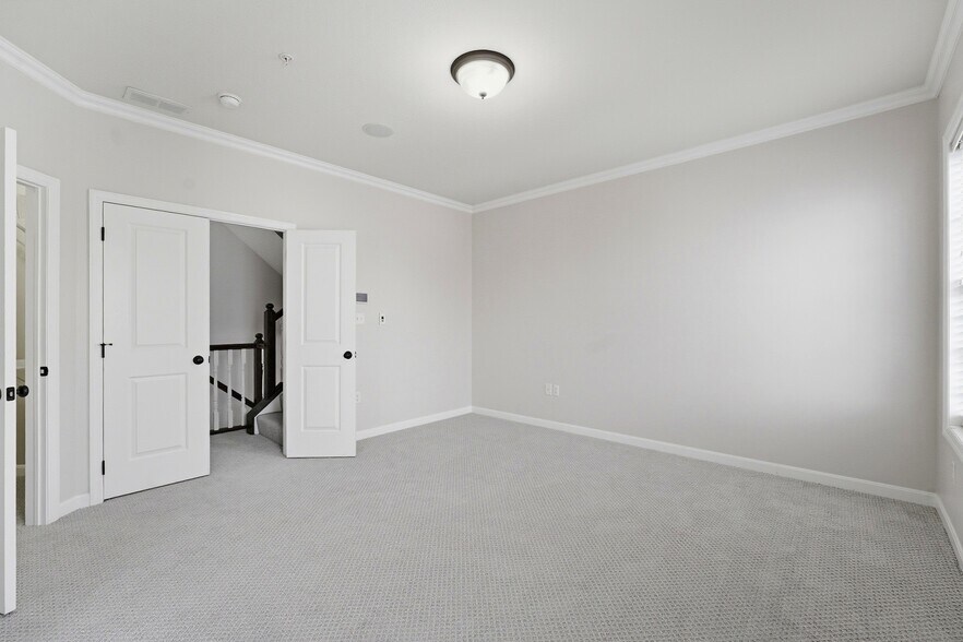 Building Photo - 200 Venango Trl