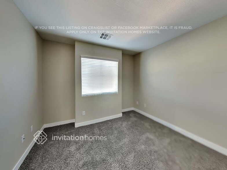 Building Photo - 7645 Lookout Hill St