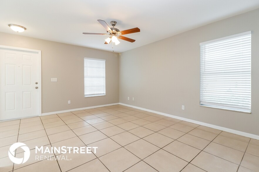 Building Photo - 5545 Fifth Ave