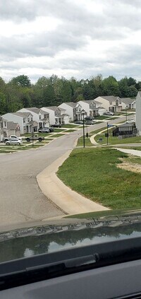 Building Photo - Beautiful 4BR in LaGrange