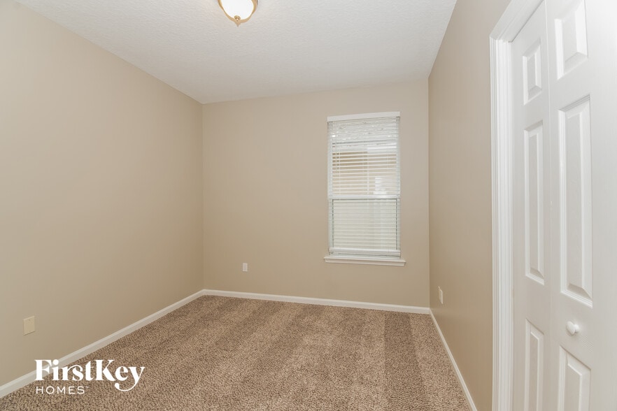 Building Photo - 4023 Leatherwood Dr