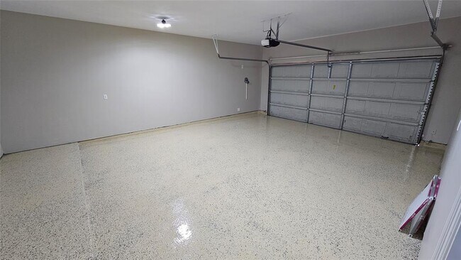Building Photo - 23111 Broad Springs Court