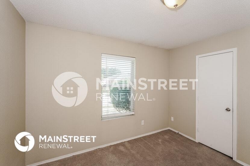 Building Photo - 729 Grambling Dr