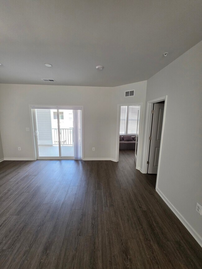 Building Photo - 9008 Bernard Mills Dr