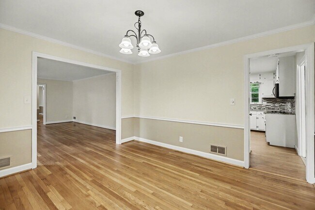 Building Photo - 4725 Kitty Hawk Dr