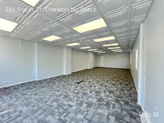 Building Photo - 214 Sibley St