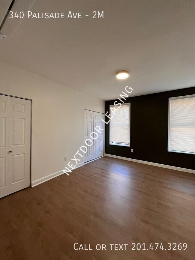 Building Photo - 340 Palisade Ave