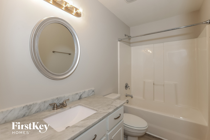 Building Photo - 2927 Cherrybark Dr
