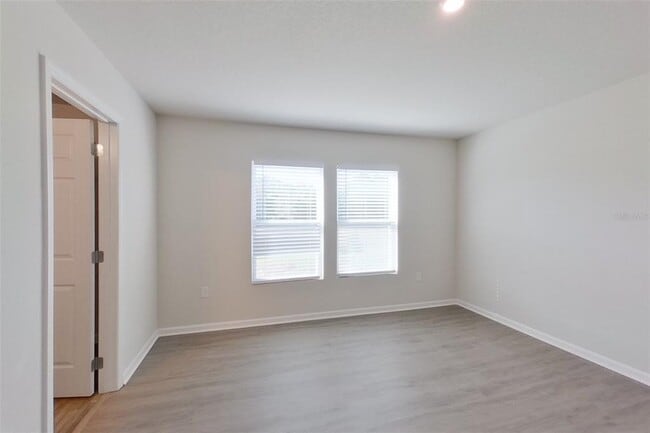 Building Photo - 1730 Nebraska Loop