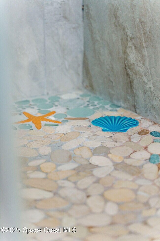 Building Photo - 1125 Jimmy Buffett Mem Hwy