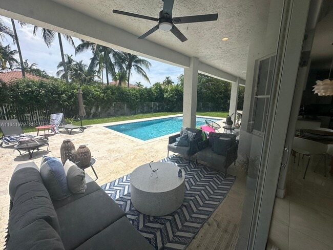 Building Photo - 1063 Sunflower Cir