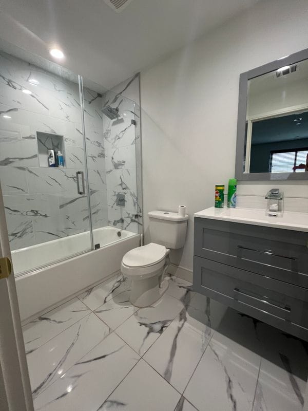 Building Photo - 10324 Mt Gleason Ave