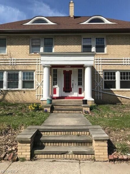 Building Photo - 1860 Lee Rd