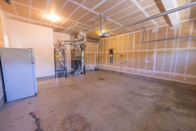 Building Photo - Home for rent in fast growing Ridgefield, WA - 4 bedr + Bonus Room