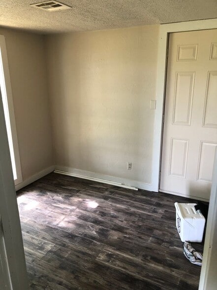 Building Photo - 29380 County Rd 1600