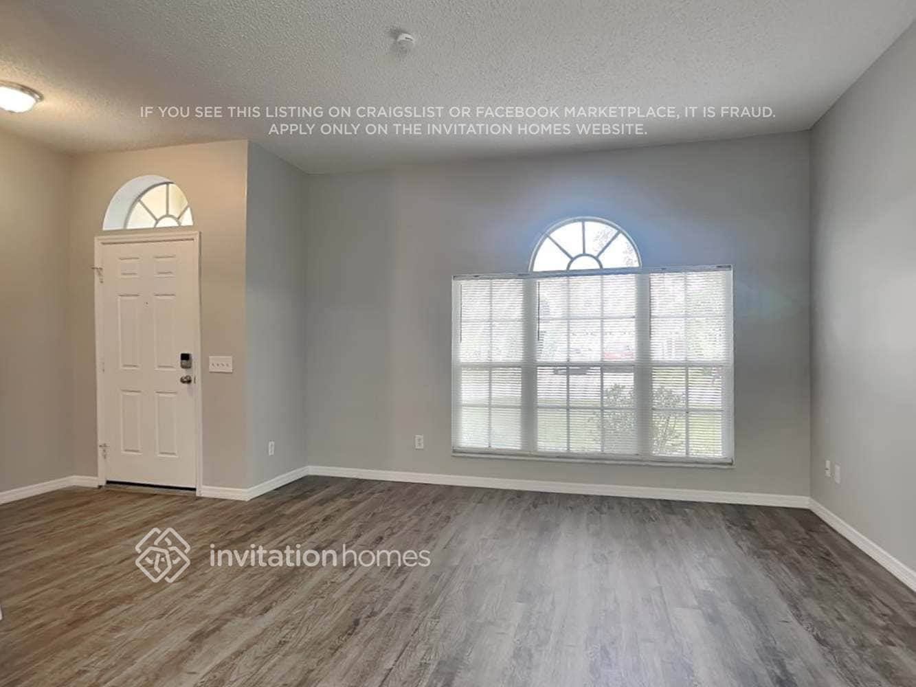 Building Photo - 10332 Goldenbrook Way