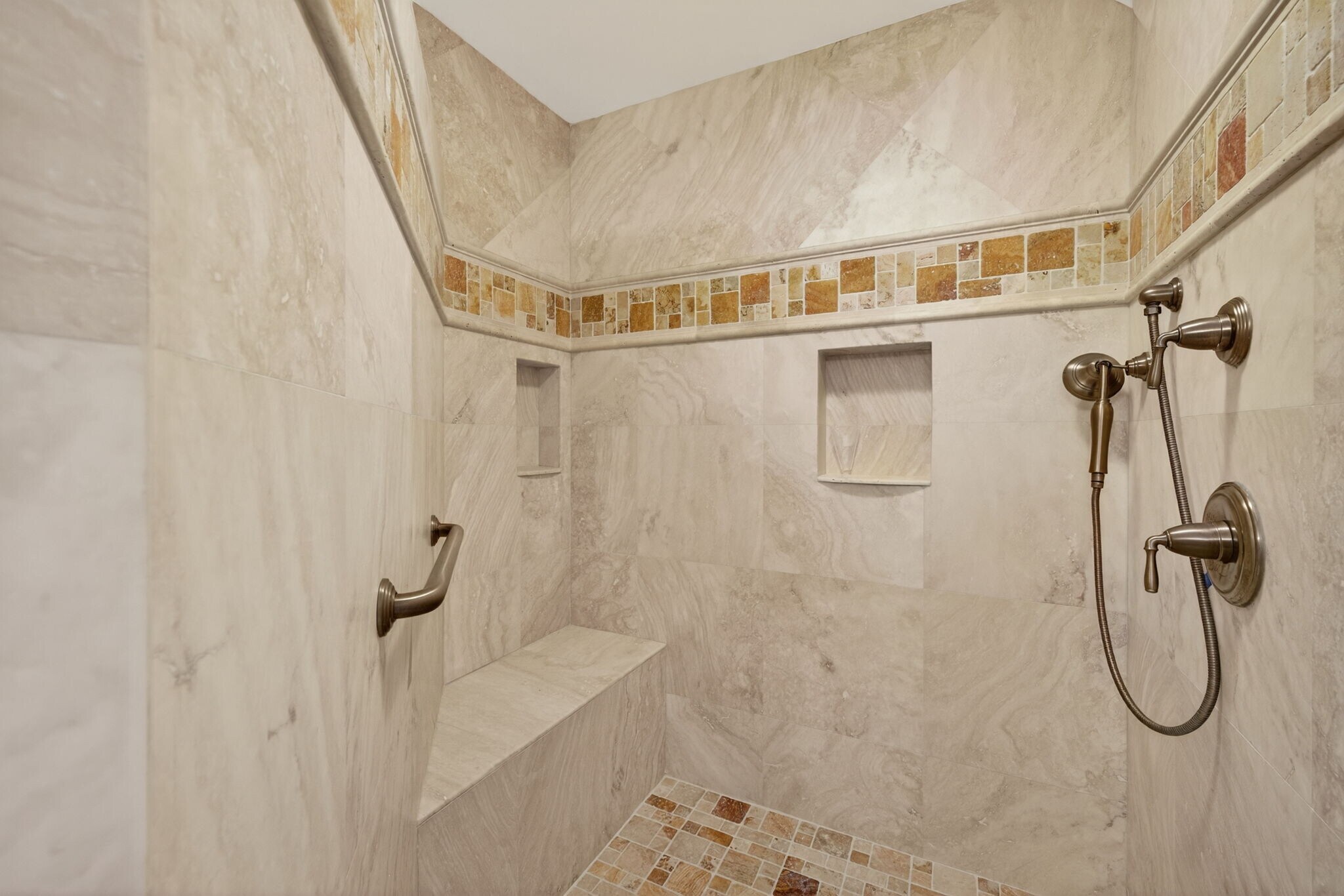 Huge shower with seat & grab bars - 1001 Arbor Lake Dr
