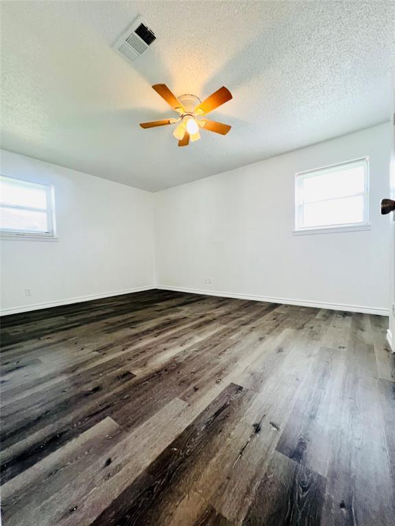 Building Photo - 210 2nd St