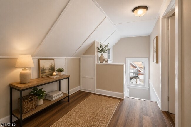 Building Photo - 120B Little Pl
