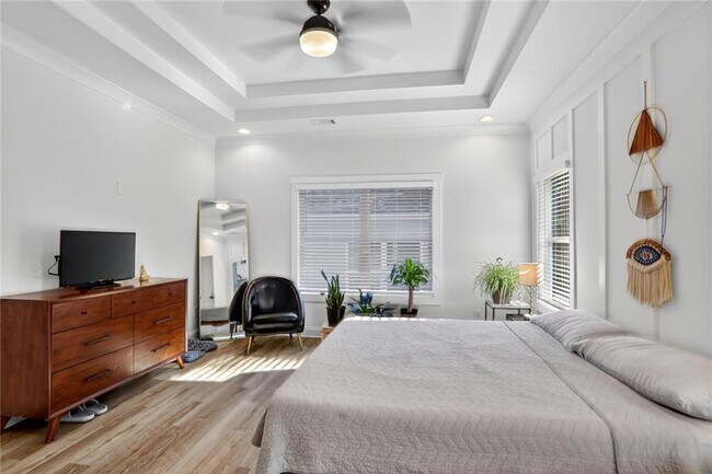 Building Photo - 1170 Moton Ave SW