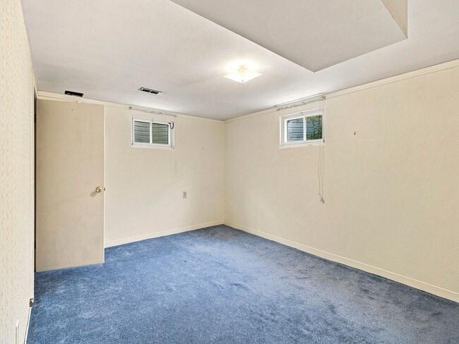 Building Photo - 513 Harvard Ln