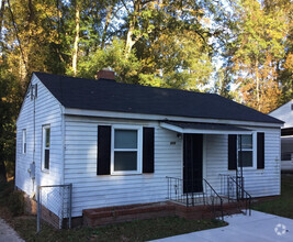 Building Photo - 608 Carolina Springs Rd