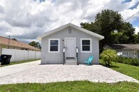 Building Photo - 221 E Cypress St