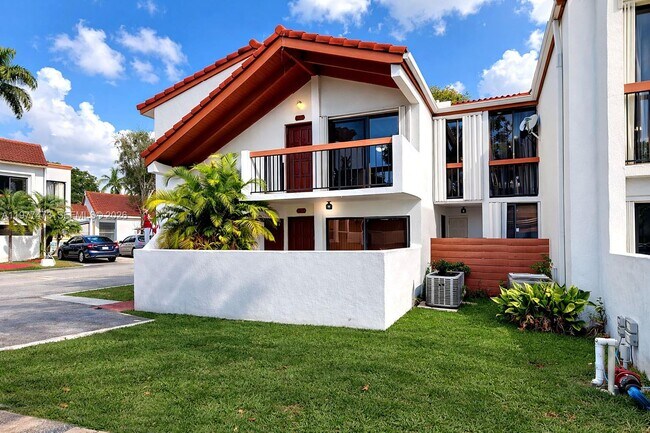 Building Photo - 7525 SW 153rd Pl