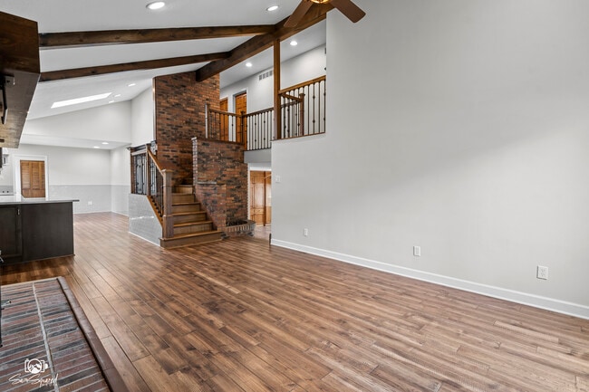 Building Photo - 509 Apollo Dr