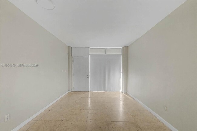 Building Photo - 1685 Jefferson Ave