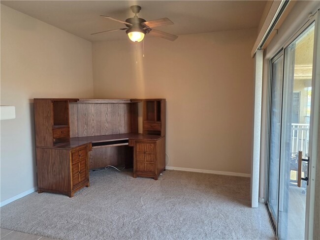 Building Photo - 1825 E Shore Villas Dr