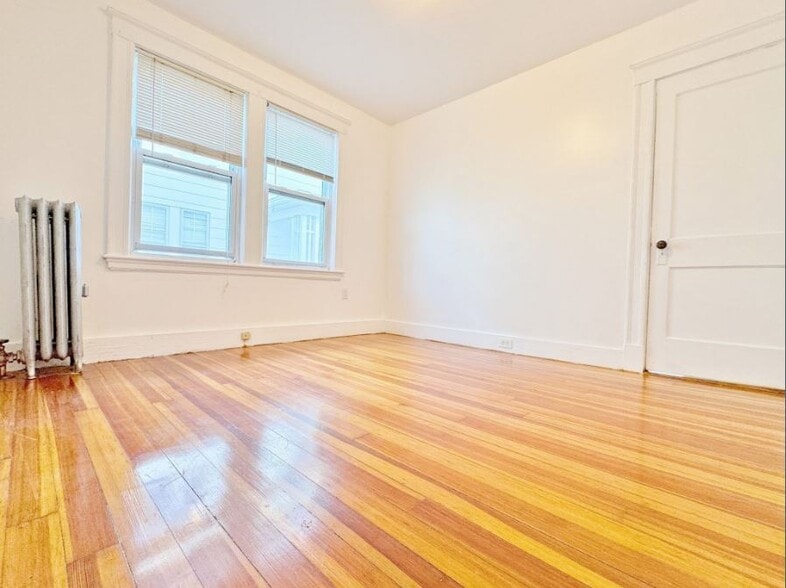 Building Photo - 303 Atlantic St