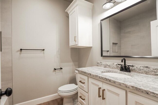 Building Photo - 4 bed 2 bath Cooper ISD