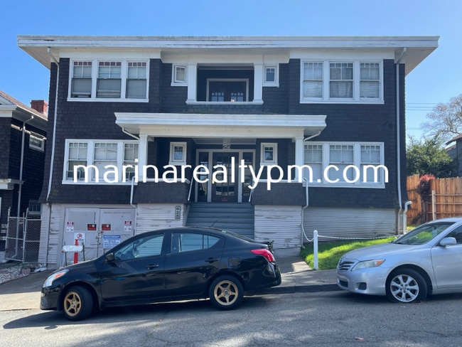 Building Photo - 625 Ohio St