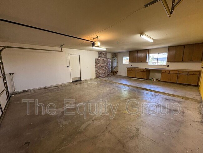 Building Photo - 3702 W Dorothea Ct