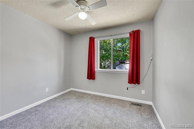 Building Photo - 12231 Magnolia Way