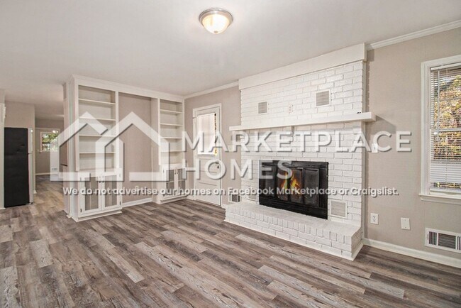 Building Photo - 3985 Cliftondale Pl