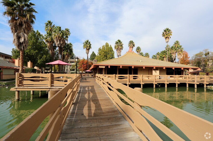 Palm Lake Apartments 780 Oak Grove Rd Concord CA 94518 Apartment Finder