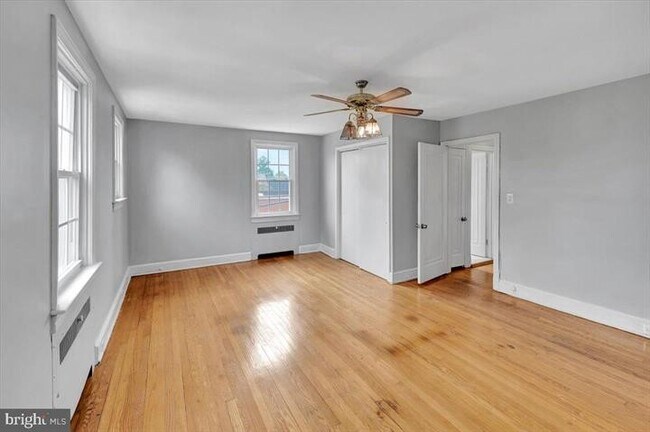 Upper level 1 Bedroom 1 - 427 Hopkins Rd