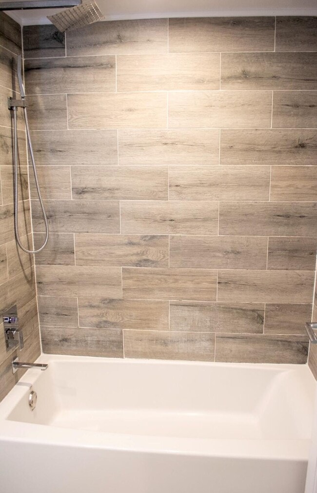 Building Photo - 992 NW 93rd Ave